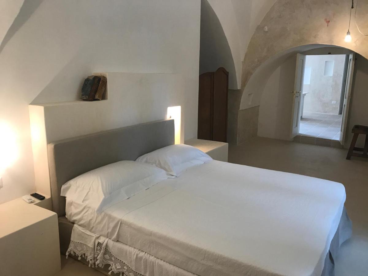 Tenuta Castelle Cutrofiano Eksteriør bilde