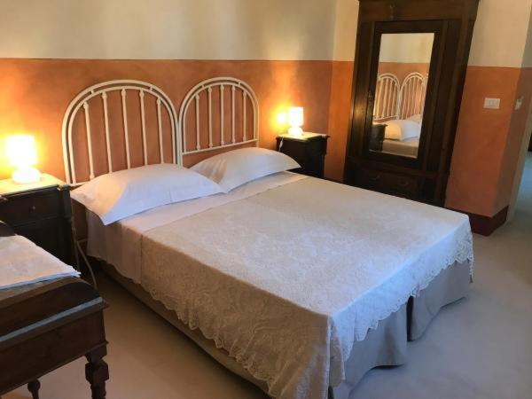 Tenuta Castelle Cutrofiano Eksteriør bilde